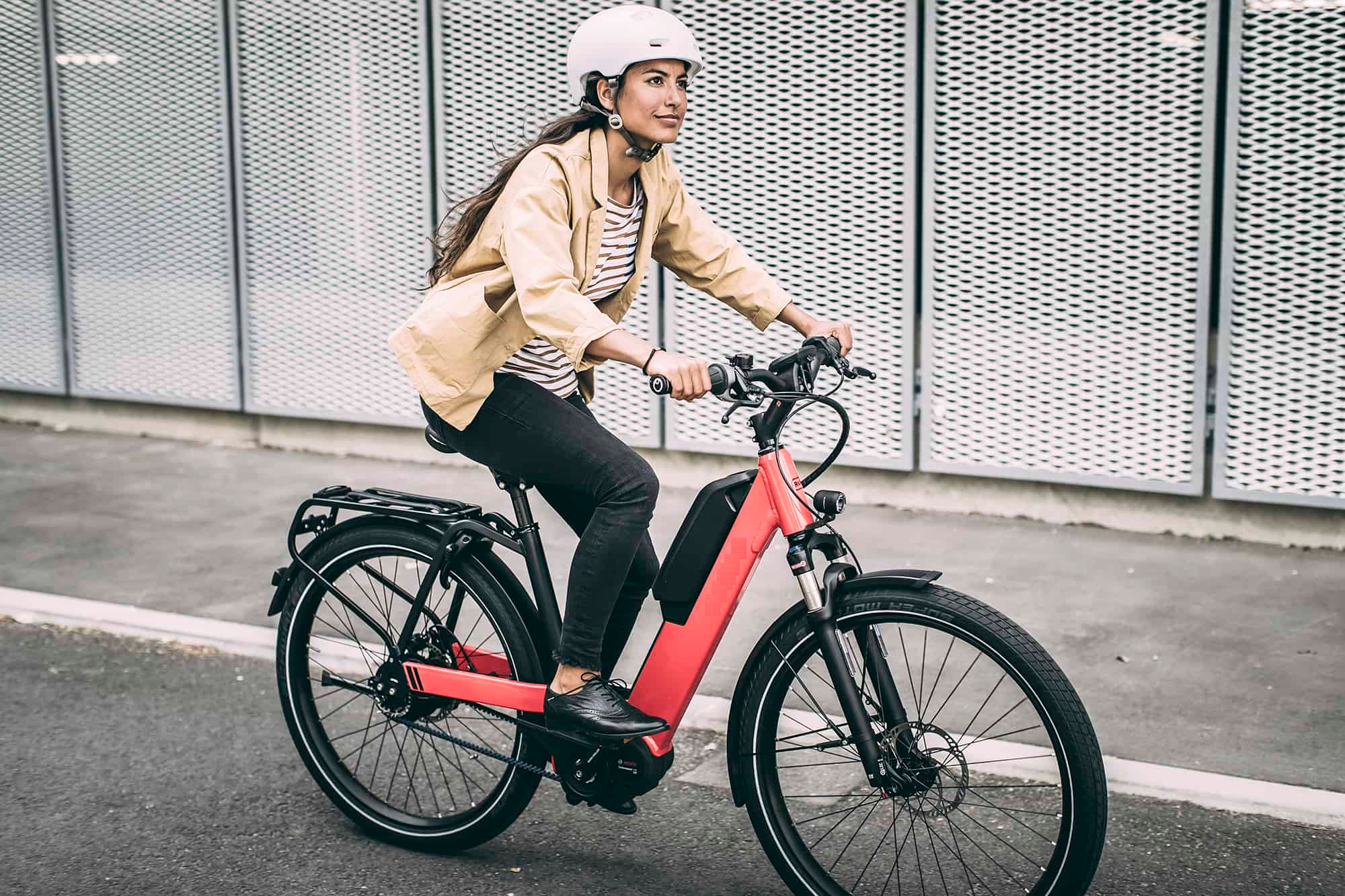 Commuter e-bikes/ city and urban electric bikes, long range, fast and powerful, FREE delivery