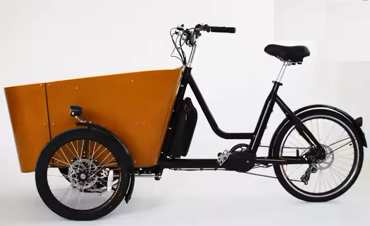 Customizable saddle height and ergonomic design for riders 160–200cm tall