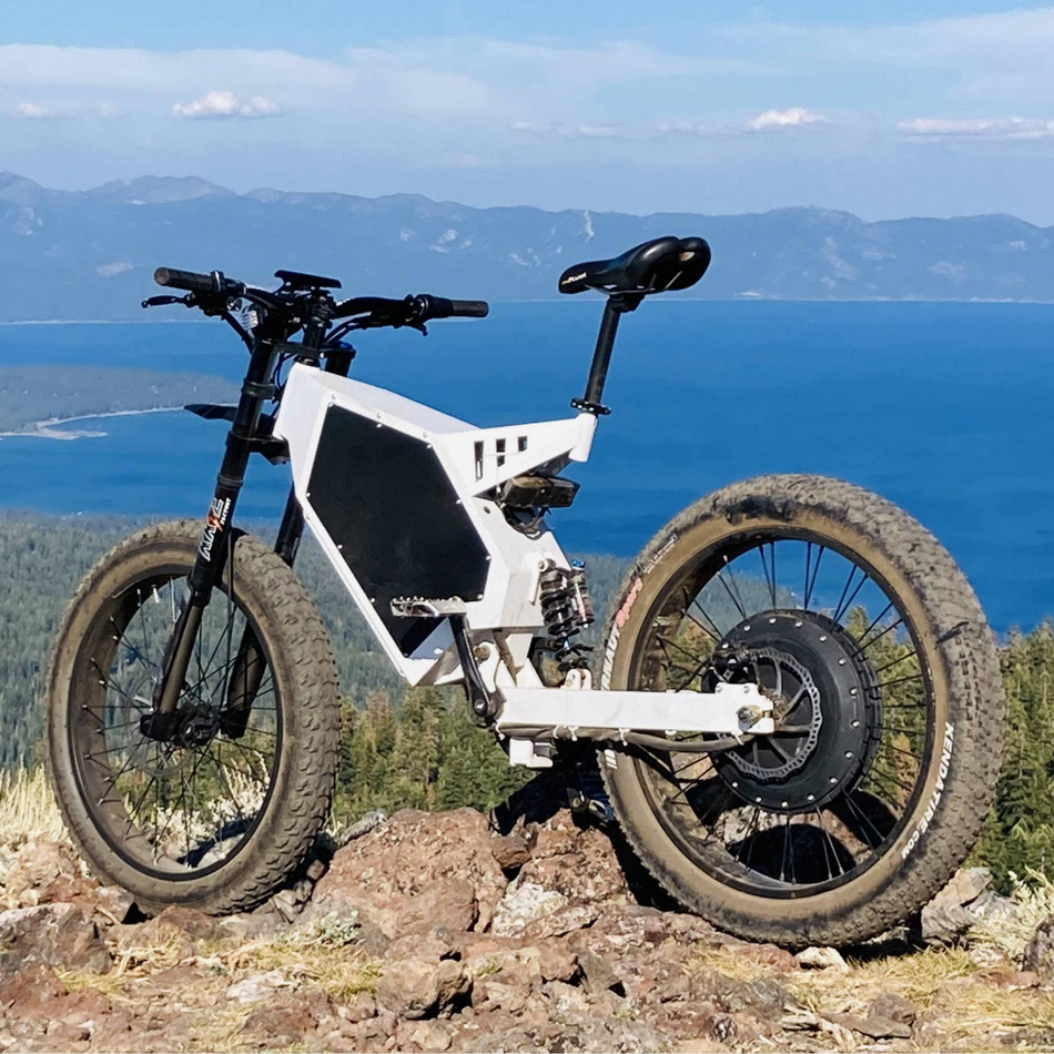 8000W 72V motor producing 580Nm torque for motorcycle-rivaling power