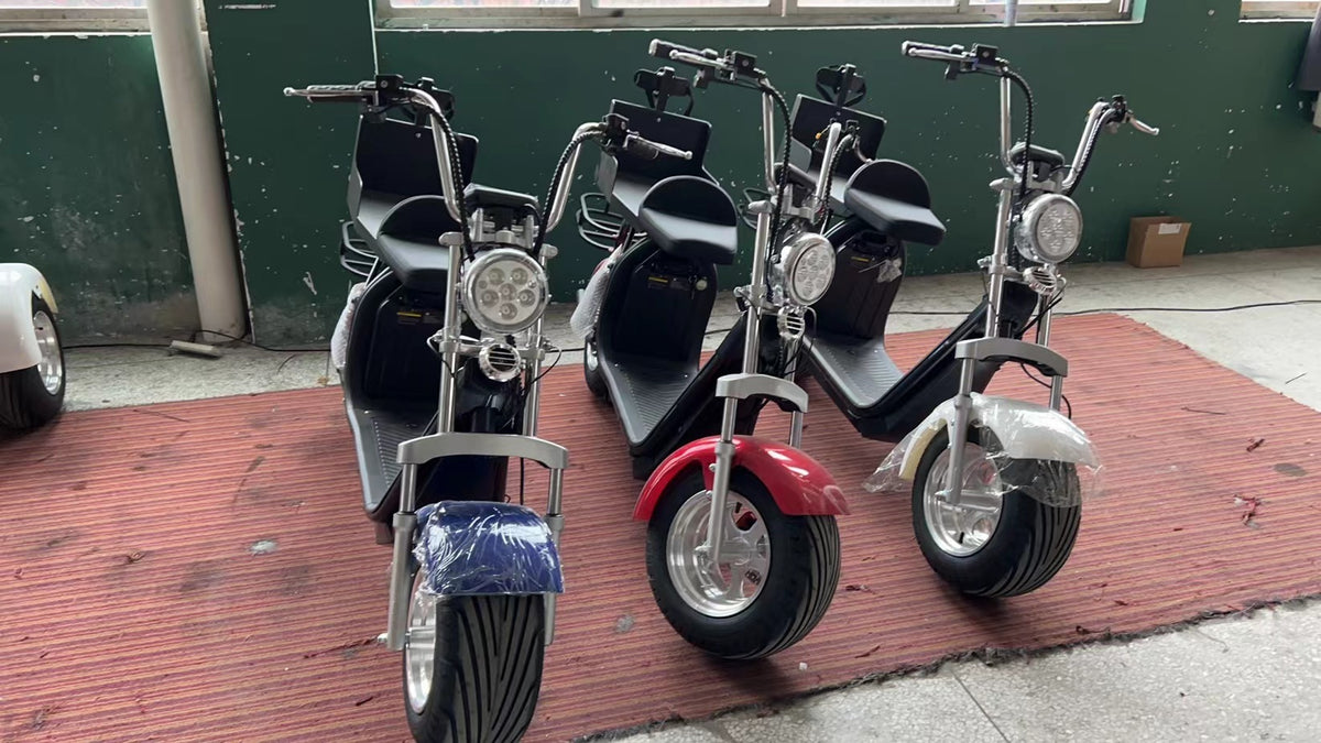 Vibrant colours electric golf scooter with Harley-inspired design for bold course statements