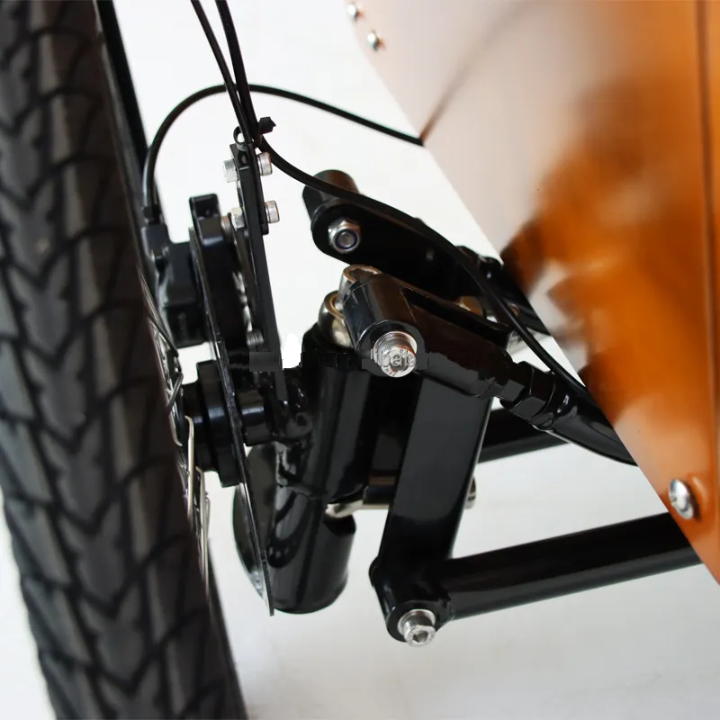 cargo leans into the turns to enhance stability