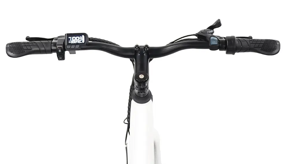 36V 13Ah lithium battery with 3-hour recharge time and ergonomic control display